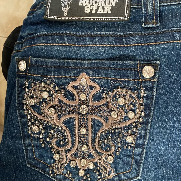 Meet your Posher, Wendy - Picture 10 of 13